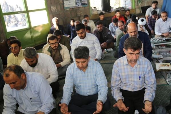 تصاویر/ برگزاری دعای عرفه و نماز عید قربان در مزار شهدای گمنام گاوازنگ زنجان