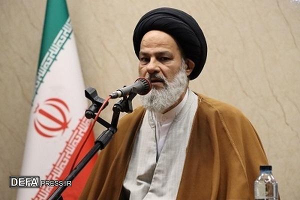 انقلاب اسلامی با هدایت امام خمینی(ره) در دنیا فراگیر شد