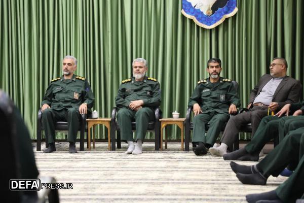 آیت‌الله علم‌الهدی: هرگونه عقب‌نشینی در میدان مبارزه، موجب فرصت‌طلبی دشمن می‌شود