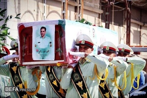 پیکر شهید مدافع امنیت در کارون تشییع شد