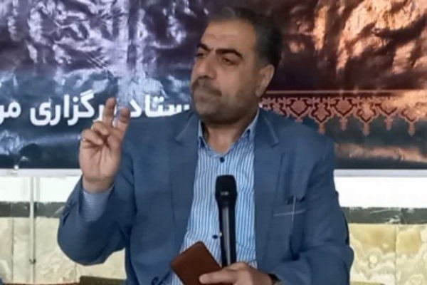 دشمن نسخه برای انهدام خانواده در جامعه اسلامی پيچيده است