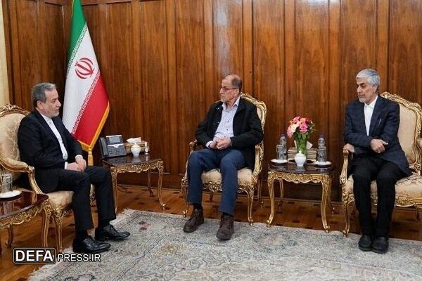 تأکید عراقچی بر حمایت از کاروان‌های ورزشی اعزامی به خارج کشور
