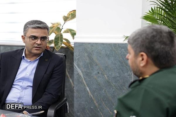 سپاه پاسداران با ایثار و فداکاری آرامش و امنیت را برای کشور به ارمغان آورده است