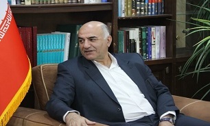 ولدی: خانواده شهدا و ایثارگران بروجرد پشتیبان نظام و مسئولین هستند