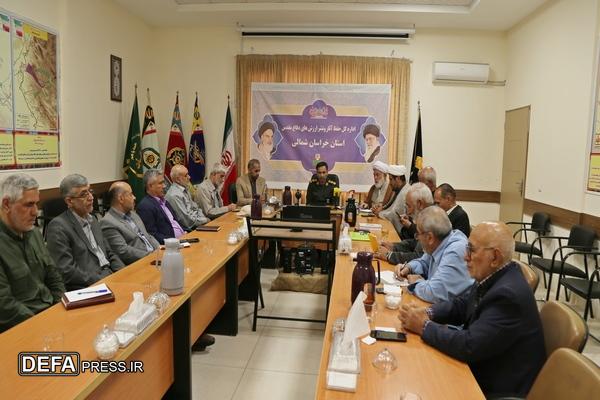 پیشکسوتان دفاع مقدس در آگاه سازی نسل جدید نقش بسیار موثری دارند