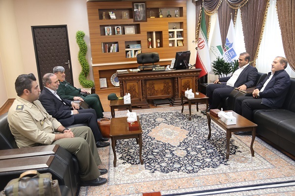 امروز فضیلت زنده نگه داشتن یاد شهدا کمتر از شهادت نیست