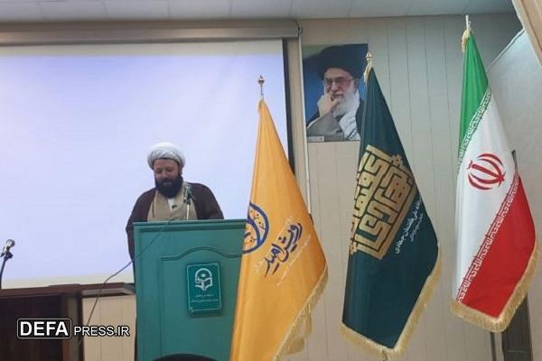 اسلام ناب محمدی استکبار را به چالش کشاند
