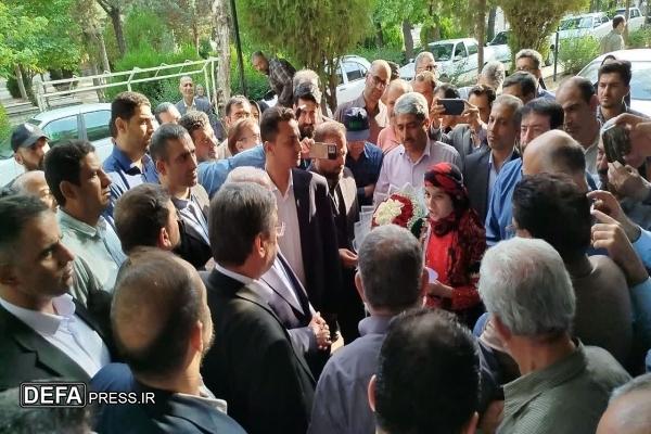 رئیس بنیاد شهید و امور ایثارگران به لرستان سفر کرد+ عکس