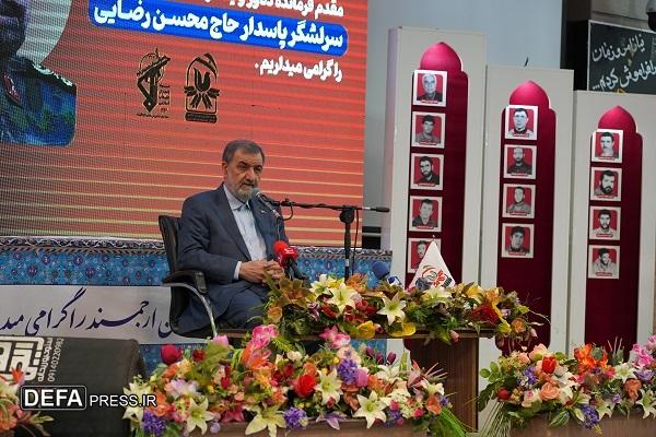 محسن رضایی: تقویت برنامه‌های هسته‌ای از اولویت‌های اصلی ایران به شمار می‌رود