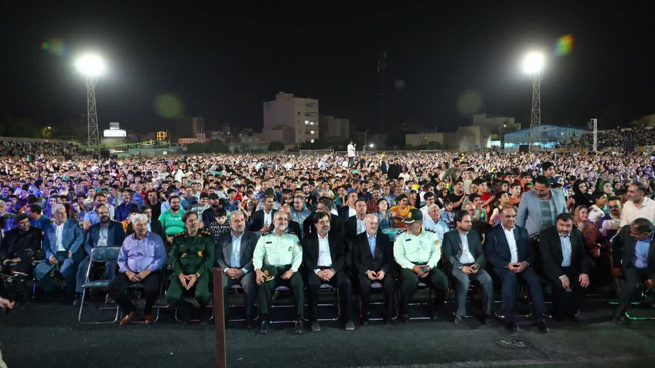 تصاویر/ جشن بزرگ خانوادگی «ولیّا» در قم