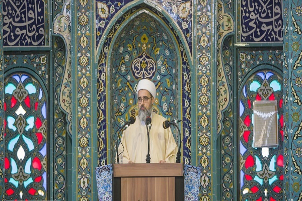 امام جمعه اهل سنت کرمانشاه: حملات ددمنشانه اسرائیل بی‌پاسخ نخواهد ماند