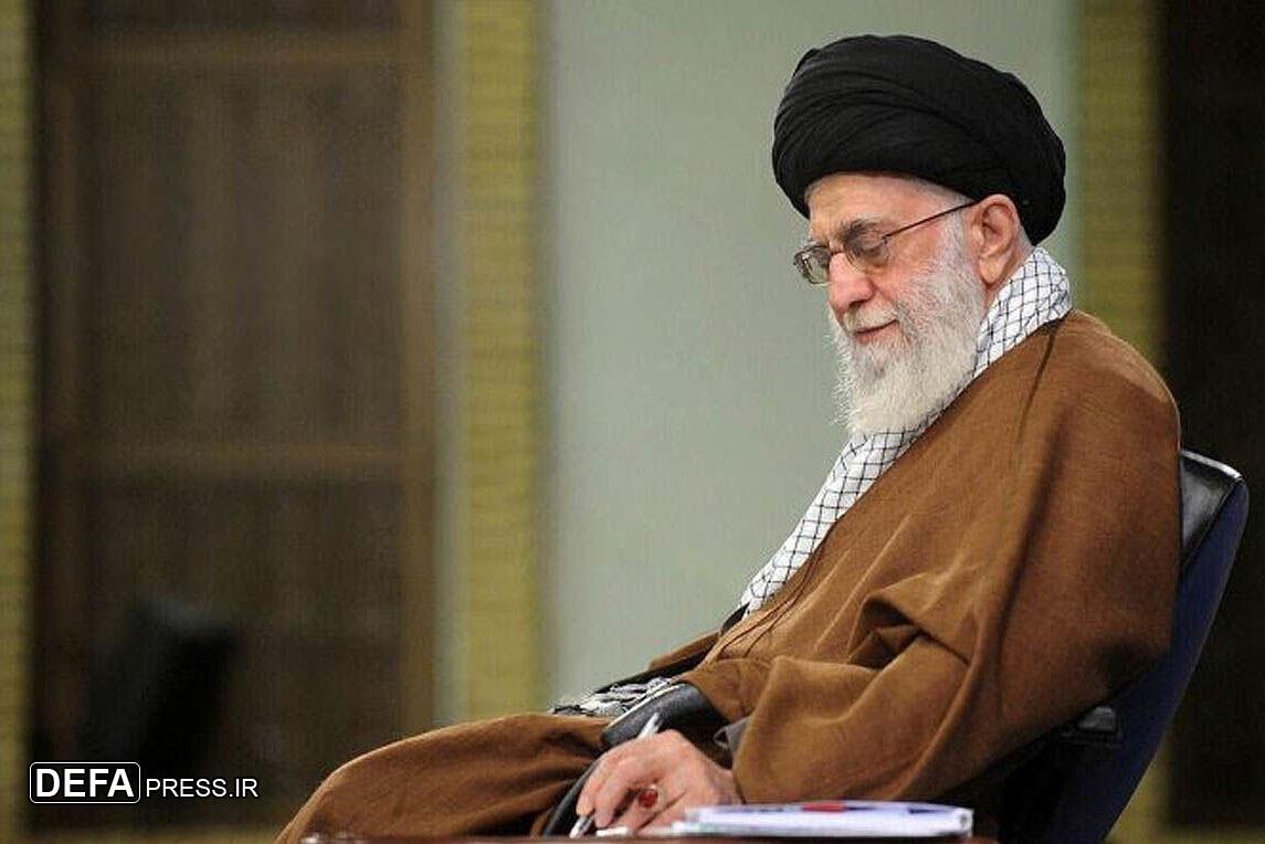 موافقت امام خامنه‌ای با عفو و تخفیف مجازات جمعی از محکومان