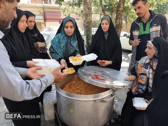 پخت ۱۱۰ دیگ غذا و برپایی مواکب وحدت‌آفرین در سنندج ویژه روز غدیر