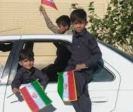 فیلم / راهپیمایی جوانان اهل‌سنت زاهدان در حمایت از نیرو‌های مسلح