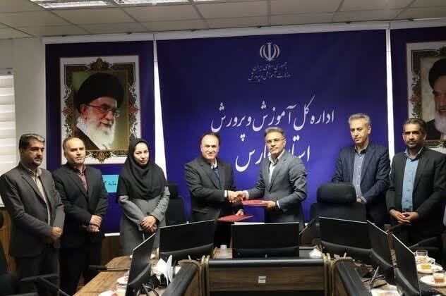 هدفمندسازی فرآیند مهارتآموزی به دانشآموزان فارس هدفمندسازی فرآیند مهارتآموزی به دانشآموزان فارس