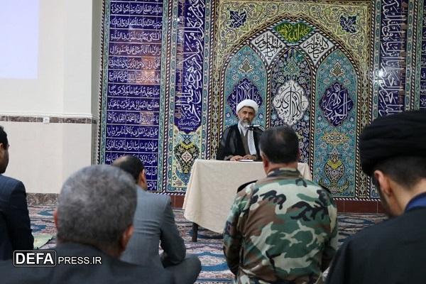 حجت الاسلام زارعی کیاپی: خانواده، بنیادی‌ترین نهاد اجتماعی است