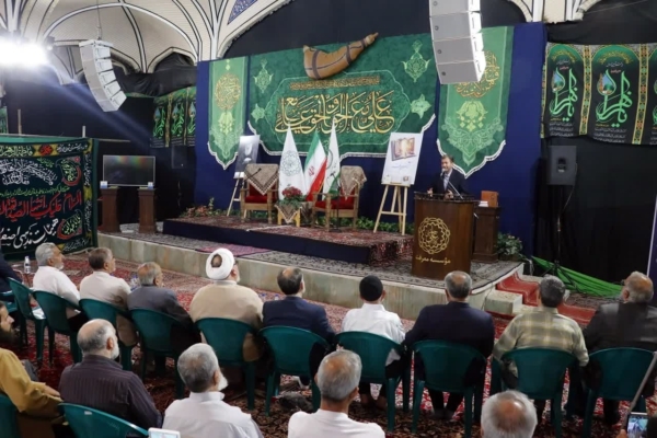 امید و وحدت سپر ما در مقابل دشمن است
