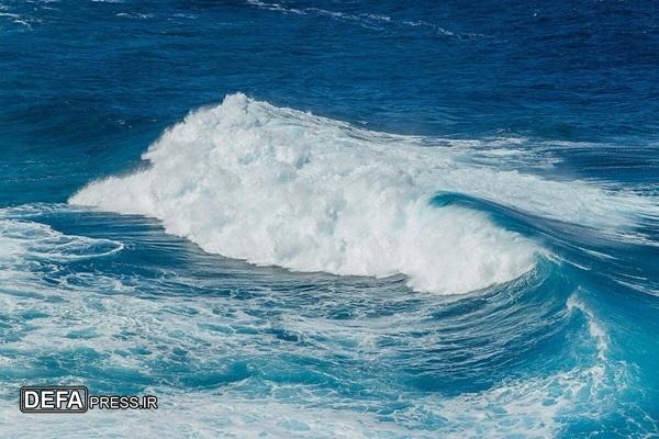 موج وتلاطم در سواحل و فراساحل استان