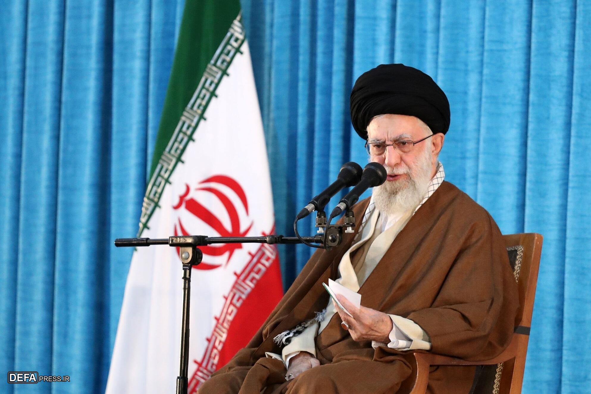 امام خامنه‌ای: ورود نظامی آمریکایی‌ها با صدمه جبران‌ناپذیر همراه خواهد بود