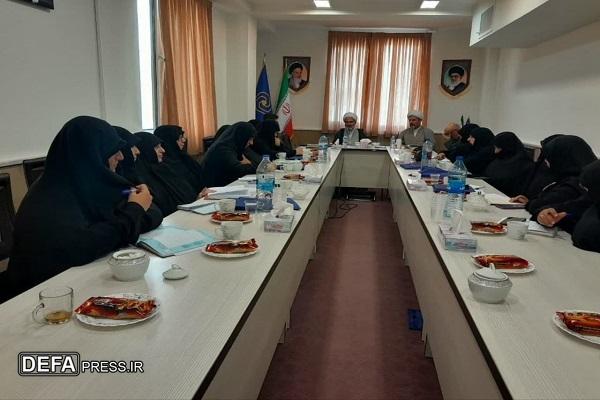 جنگ تحمیلی اخیر، اقشار مختلف ملت ایران را متحد و منسجم کرد