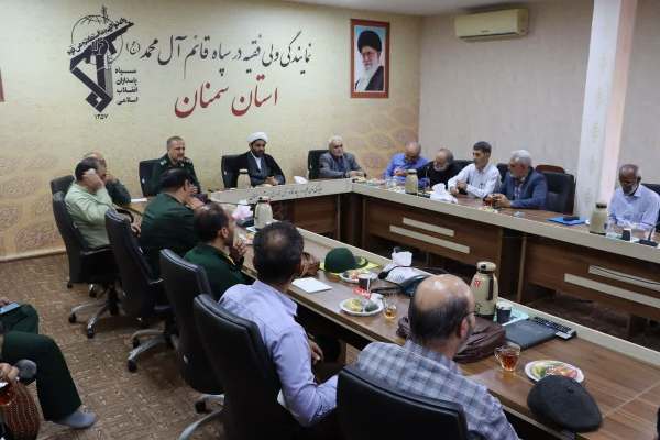   از سنگر دفاع مقدس تا جبهه فناوری؛ تجلیل از پیشکسوتان فناوری و ارتباطات سپاه استان سمنان در سالروز فتح خرمشهر