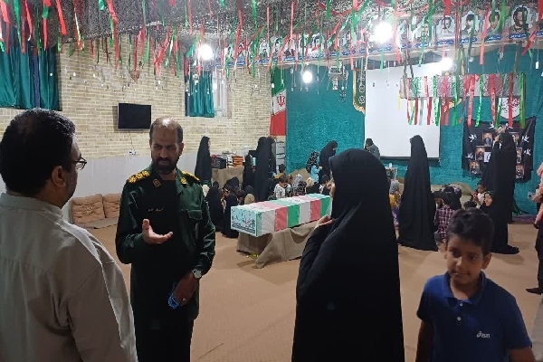 تجلیل از خادمین شهدا و بازدید از غرفه کودک و آشپزخانه یادمان شهدای گمنام ترک‌آباد