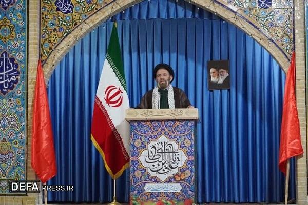 حجت الاسلام شاهرخی: مردان میدان سیاست و نظامی ما همراه و همدل با یکدیگر هستند