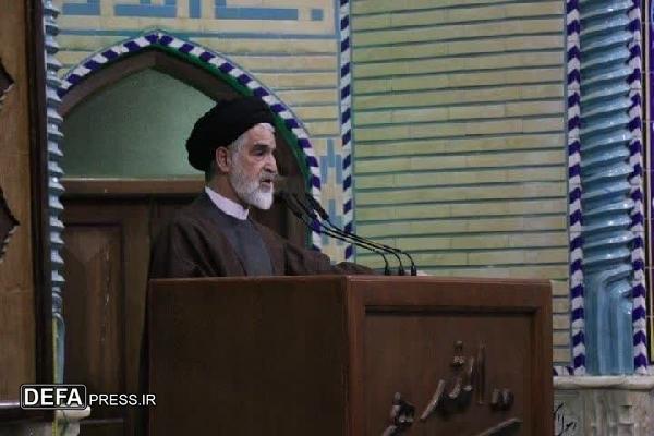 دشمن در حال فروپاشی است؛ مذاکره ممنوع