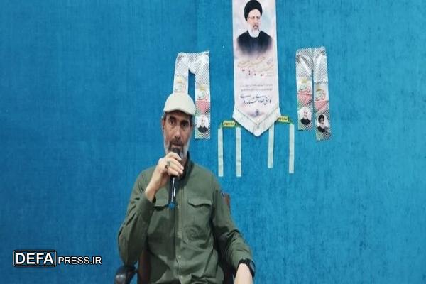 وحدت و اتکای به سلاح معنوی، بالاترین پشتوانه در نبرد با قدرت‌های جهان‌خوار است
