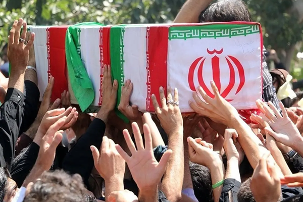 تشییع پیکر شهید مدافع وطن «عمار اسدپور» در دزپارت