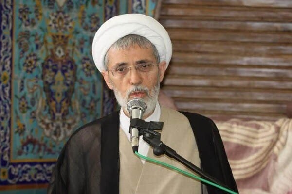 آیت الله نیازی: وحدت در میدان جهاد مهم‌ترین وظیفه ملت ایران است