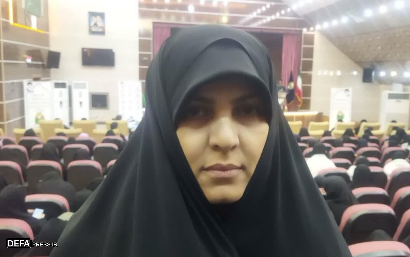 وحدت ایمان مقاومت و فداکاری مردمی رمز فتح خرمشهربود