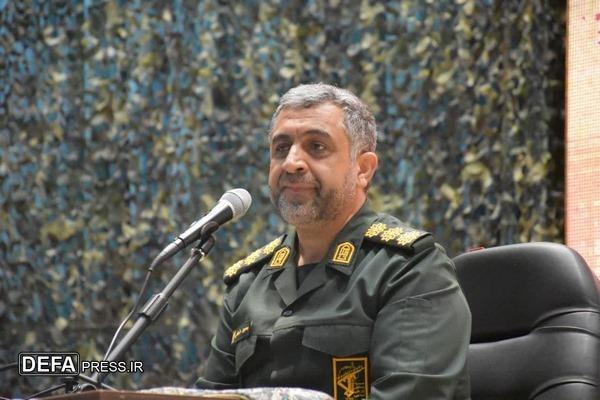 در جنگ شناختی دشمن، خرمشهرها در پیش داریم که باید در جغرافیای ذهن مردم آن ها را آزاد نماییم