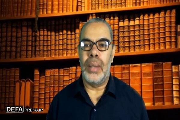 نویسنده الجزایری: ایران، به لطف رهبران با شرافت خود، به آزادی کامل دست یافته است