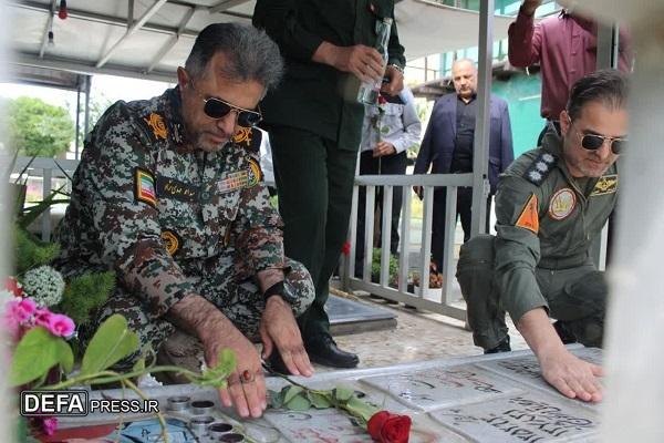 دیدار فرمانده پدافند هوایی مازندران با خانواده شهید «اسماعیل‌زاده»+ تصاویر