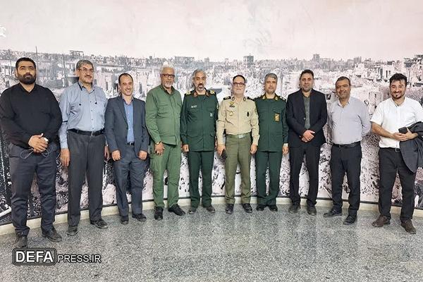 بازدید مسئولین بنیاد حفظ آثار و نشر ارزش‌های دفاع مقدس و مقاومت از موزه خرمشهر
