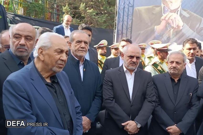 آیین وداع با پیکر خیر مدرسه ساز با حضور رئیس جمهور آغاز شد