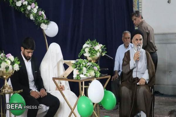 ازدواج حضرت علی (ع) و حضرت فاطمه (س) الگویی ارزشمند برای ترویج فرهنگ ازدواج آسان است