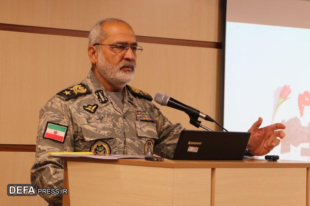 متناسب سازی آموزش‌ها با نیاز‌های ماموریتی سازمان‌ها در ارتش