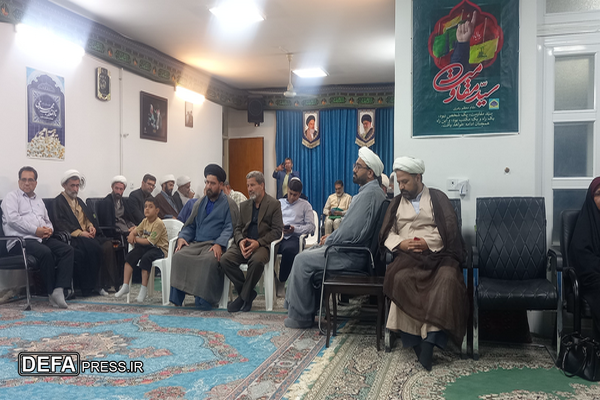 محور جهاد تبیین، تقویت انسجام ملی و روحیه جهادی باشد