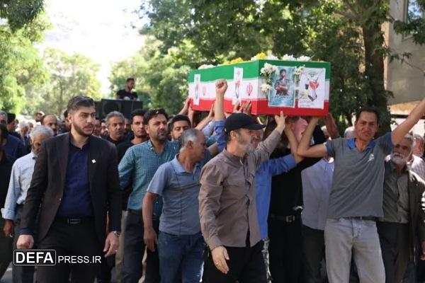 تشییع پیکر شهید «داوود محمد مظاهری» در سراب تویسرکان + تصاویر