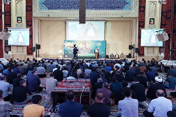 آیین وداع با پیکر ۲ شهید مدافع وطن در دزفول