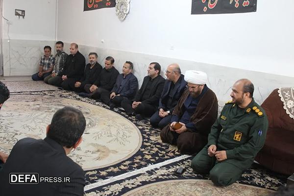 دیدار مسئولان استان البرز با خانواده شهیدان «رحیم بسحاق» و «محمد یاسین بسحاق»
