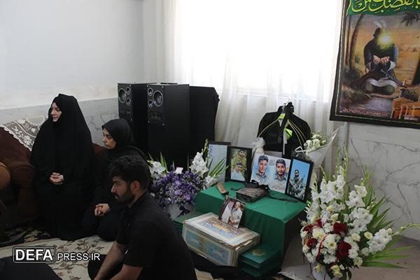 دیدار مسئولان استان البرز با خانواده شهیدان «رحیم بسحاق» و «محمد یاسین بسحاق»