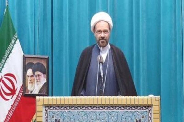 ملت ایران با الهام از فرهنگ عاشورا هیچ‌گاه فریب فتنه‌ها را نخواهد خورد