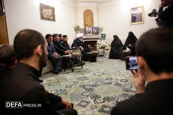 دیدار تولیت آستان قدس رضوی با خانواده شهید مدافع وطن، سرگرد مجتبی عرفانیان + تصاویر