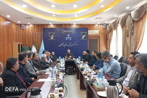 ملت ایران با ولایت‌پذیری، انسجام و شجاعت توطئه استکبار را خنثی کرد