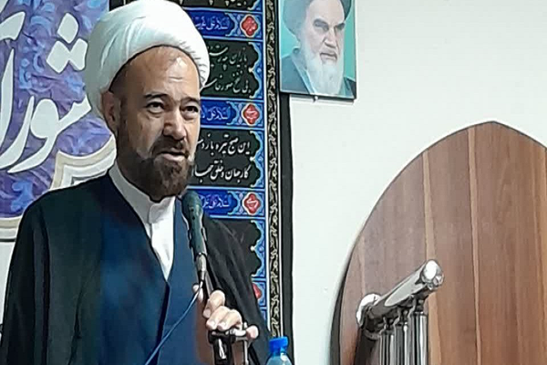 شهادت سرداران مانع مبارزه ملت نمی‌شود