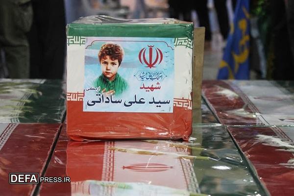 تشییع پیکر شهید هسته‌ای «سید مصطفی ساداتی» و ۶ عضو خانواده‌اش