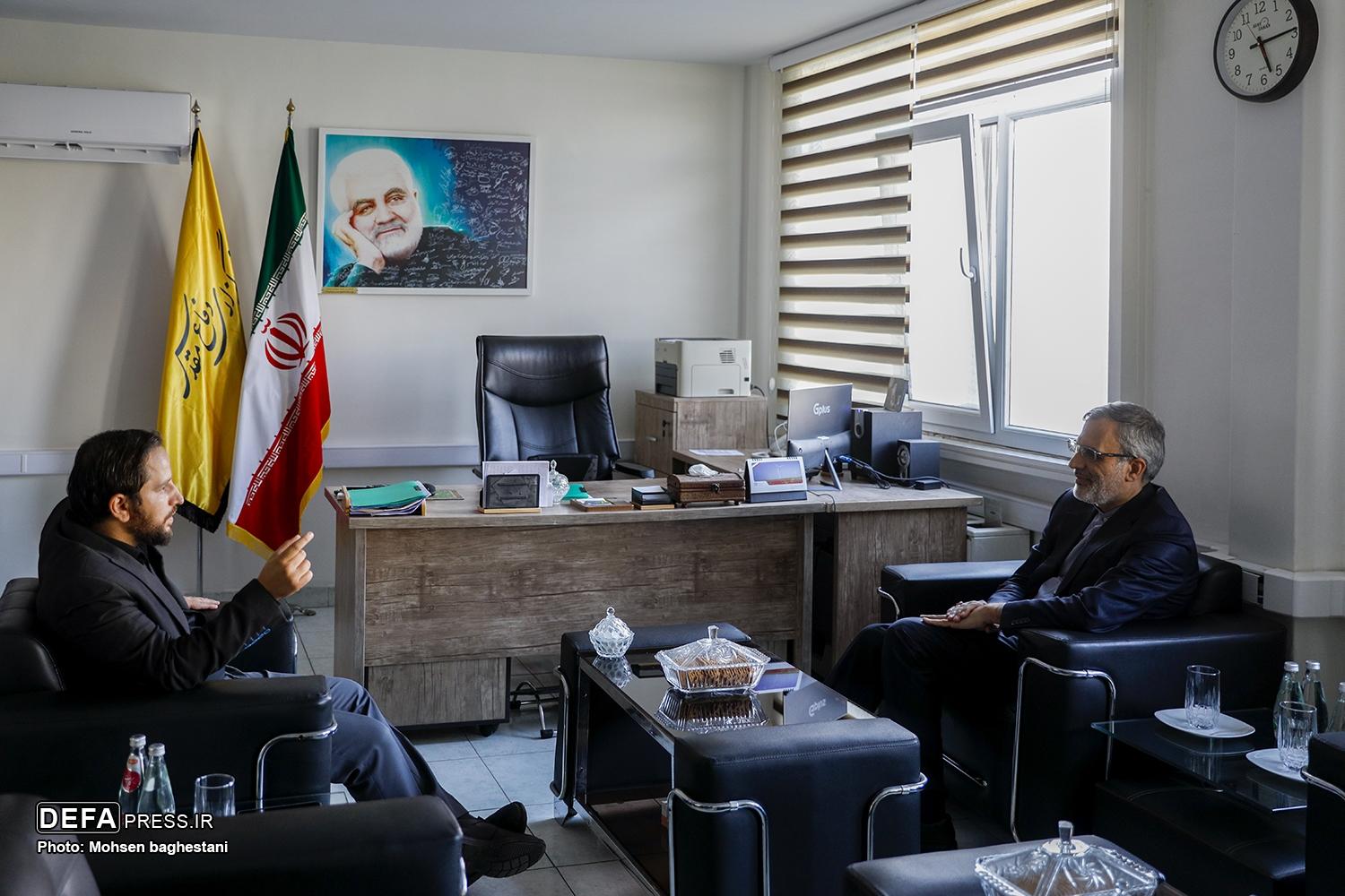 حضور مدیر عامل خبرگزاری ایرنا در خبرگزاری دفاع مقدس